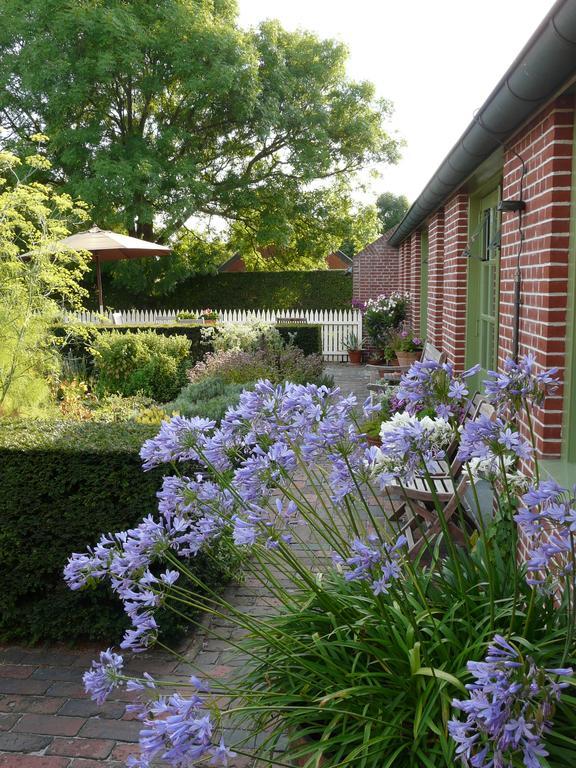 Bed and Breakfast Landgoedlogies Pabema Zuidhorn Exteriér fotografie